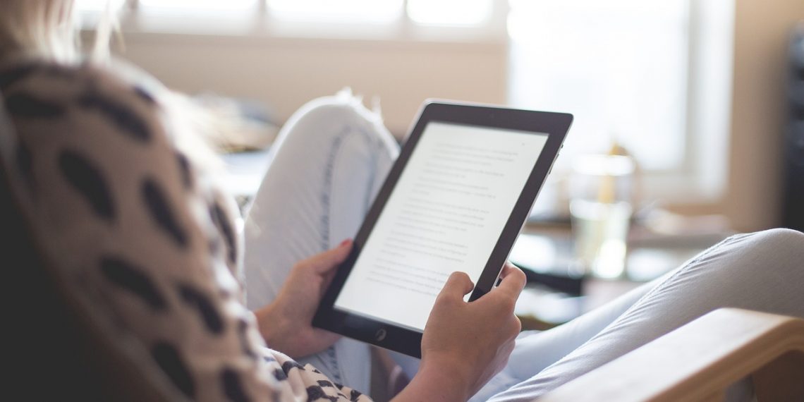 Ebook czy tradycyjna książka? Co wybrać?